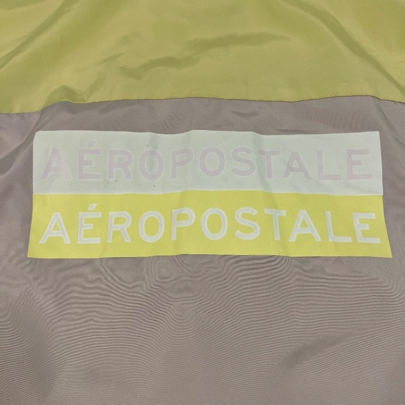 AEROPOSTALE Crop Large Women's Rain or Windbreaker Jacket Light Purple & Yellow - Picture 6 of 9
